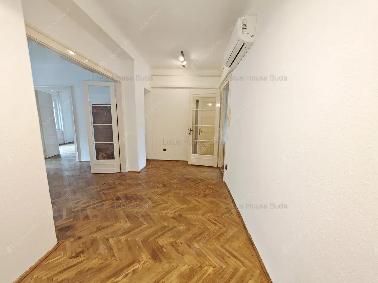 Kiadó albérlet 280000 Ft/hó áron: Budapest, XI. kerület  Bartók Béla út. Mérete: 84 nm, 3 szobás | Alberlet.hu - 6555797