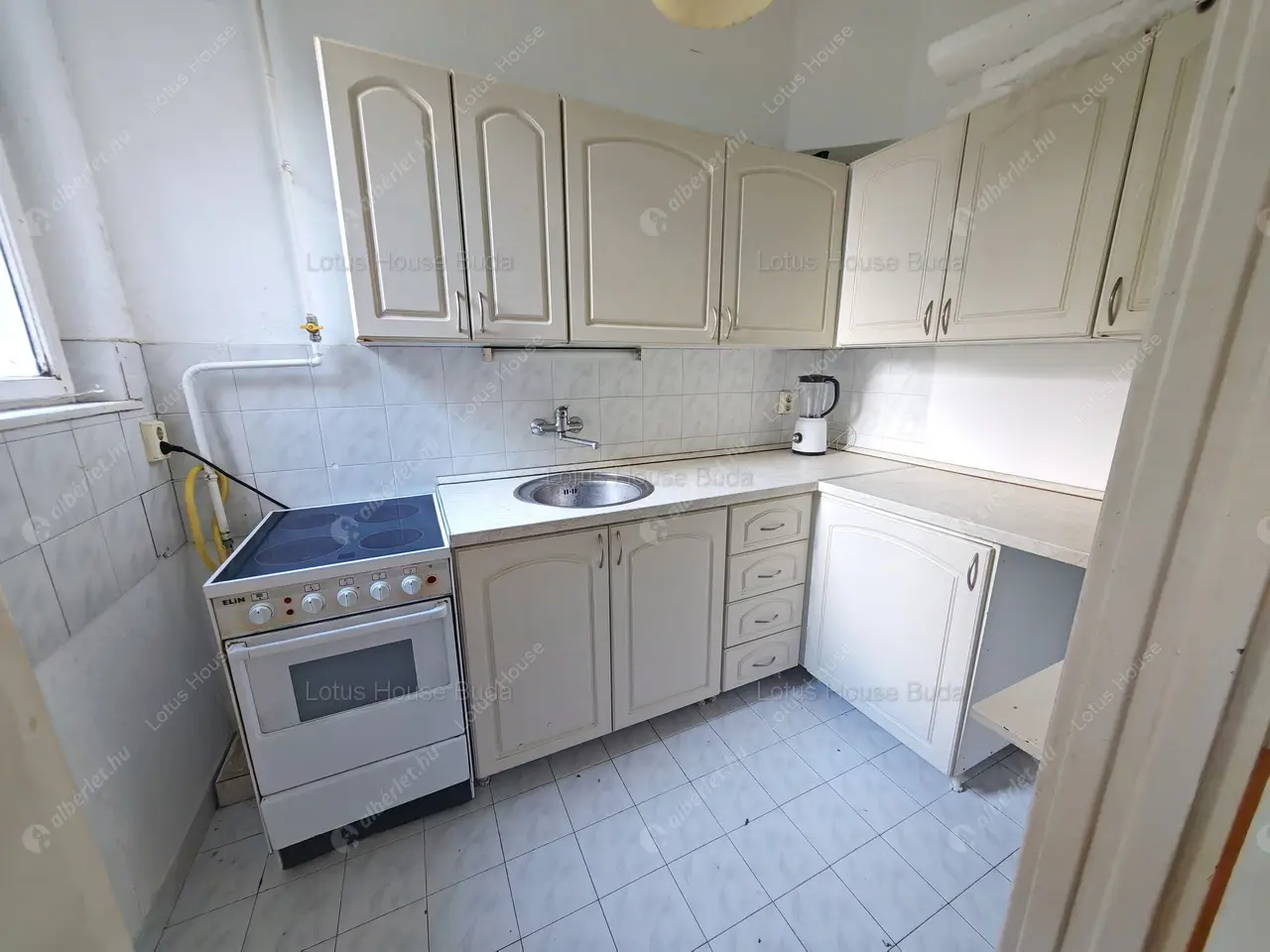 Kiadó albérlet 280000 Ft/hó áron: Budapest, XI. kerület  Bartók Béla út. Mérete: 84 nm, 3 szobás | Alberlet.hu - 6555798