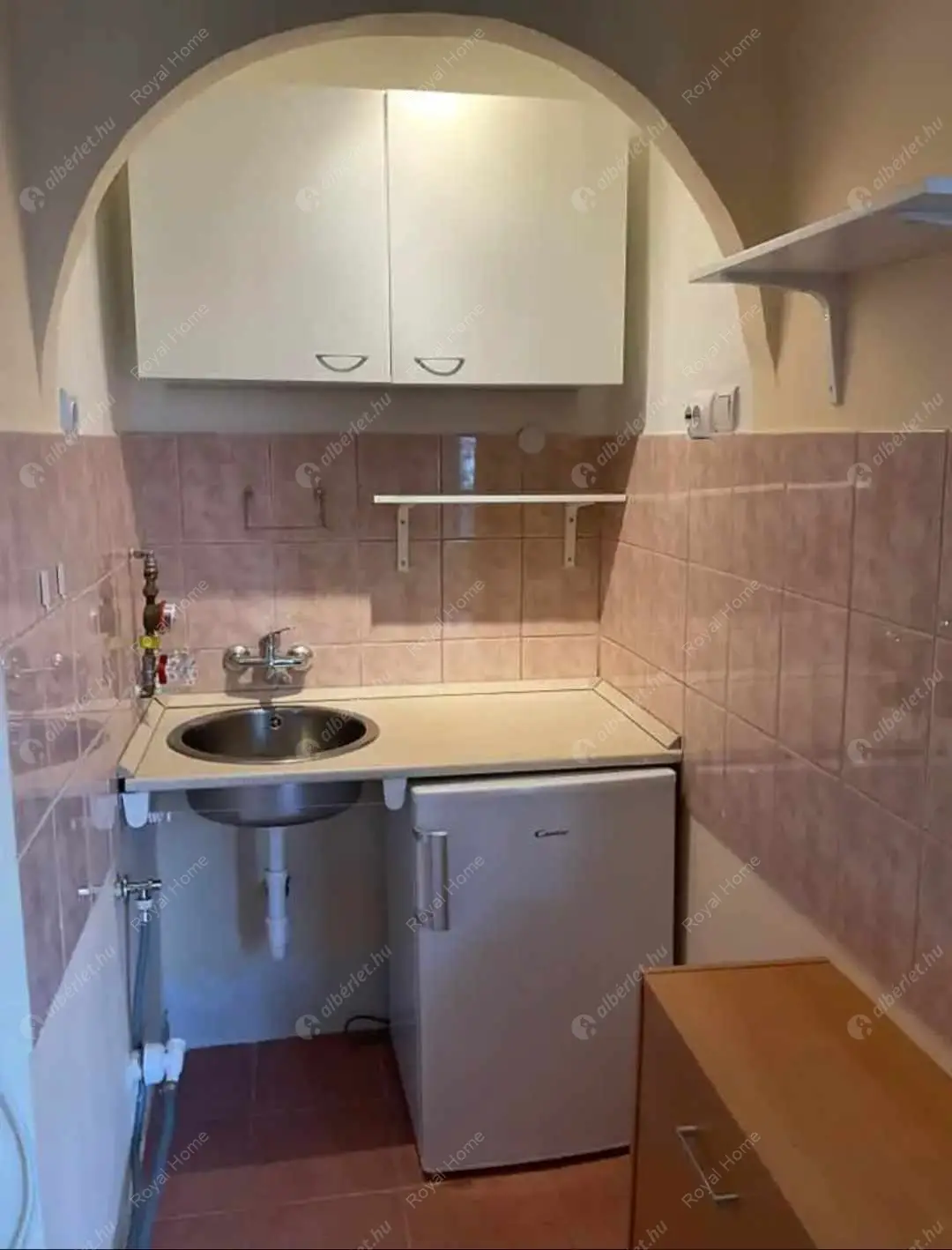 Kiadó albérlet 200000 Ft/hó áron: Budapest, XI. kerület  Bartók Béla utca. Mérete: 20 nm, 1 szobás | Alberlet.hu - 6575979