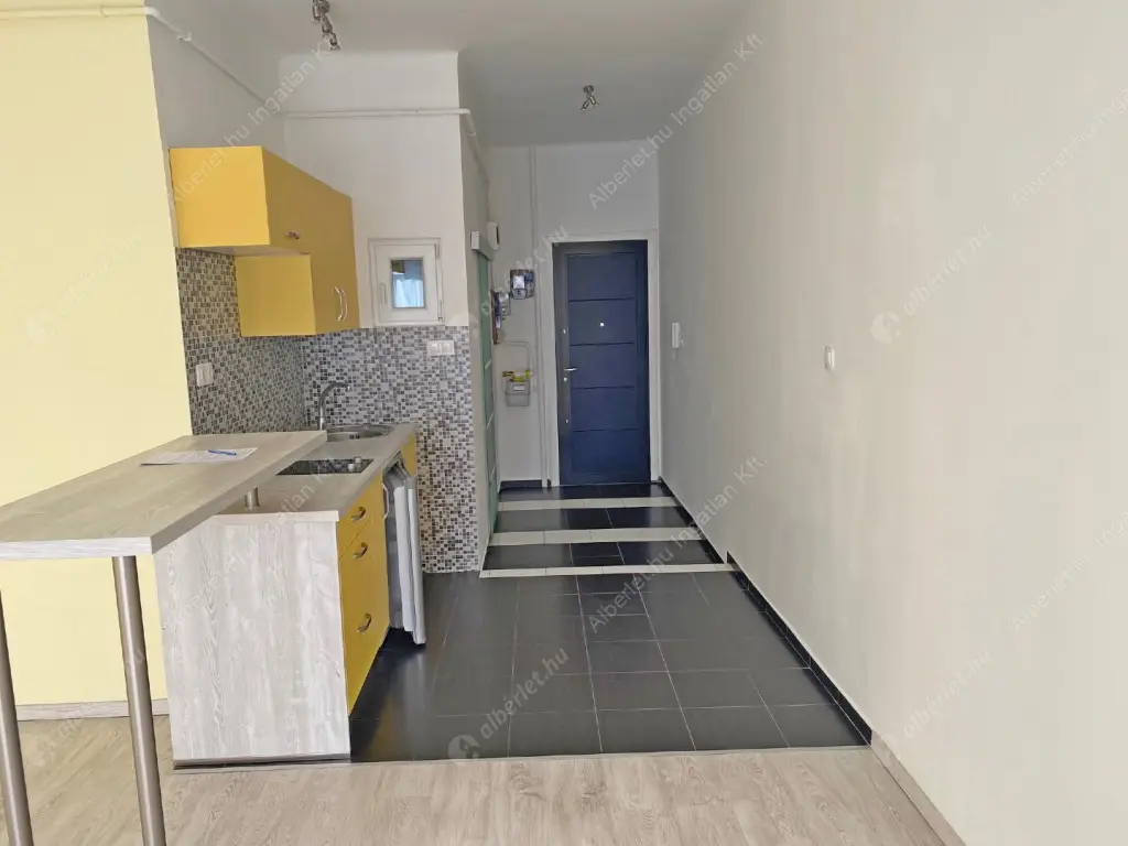 Kiadó albérlet 200000 Ft/hó áron: Budapest, XI. kerület  Bercsényi utca. Mérete: 33 nm, 1 szobás | Alberlet.hu - 6605366