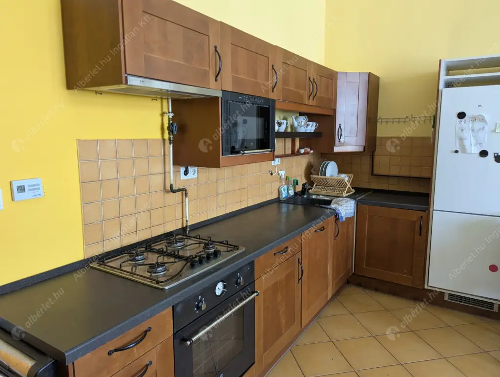 Kiadó albérlet 300000 Ft/hó áron: Budapest, XI. kerület  Bercsényi utca. Mérete: 68 nm, 2 szobás | Alberlet.hu - 6530760