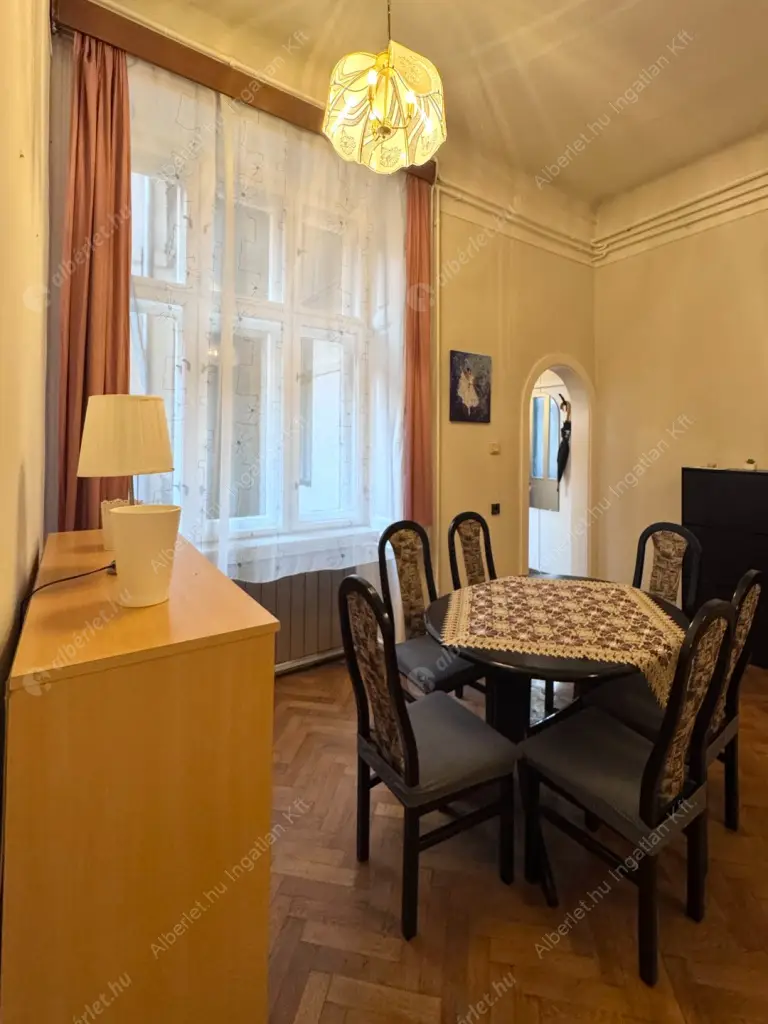 Kiadó albérlet 249000 Ft/hó áron: Budapest, XI. kerület  Bercsényi utca. Mérete: 68 nm, 3 szobás | Alberlet.hu - 6608445