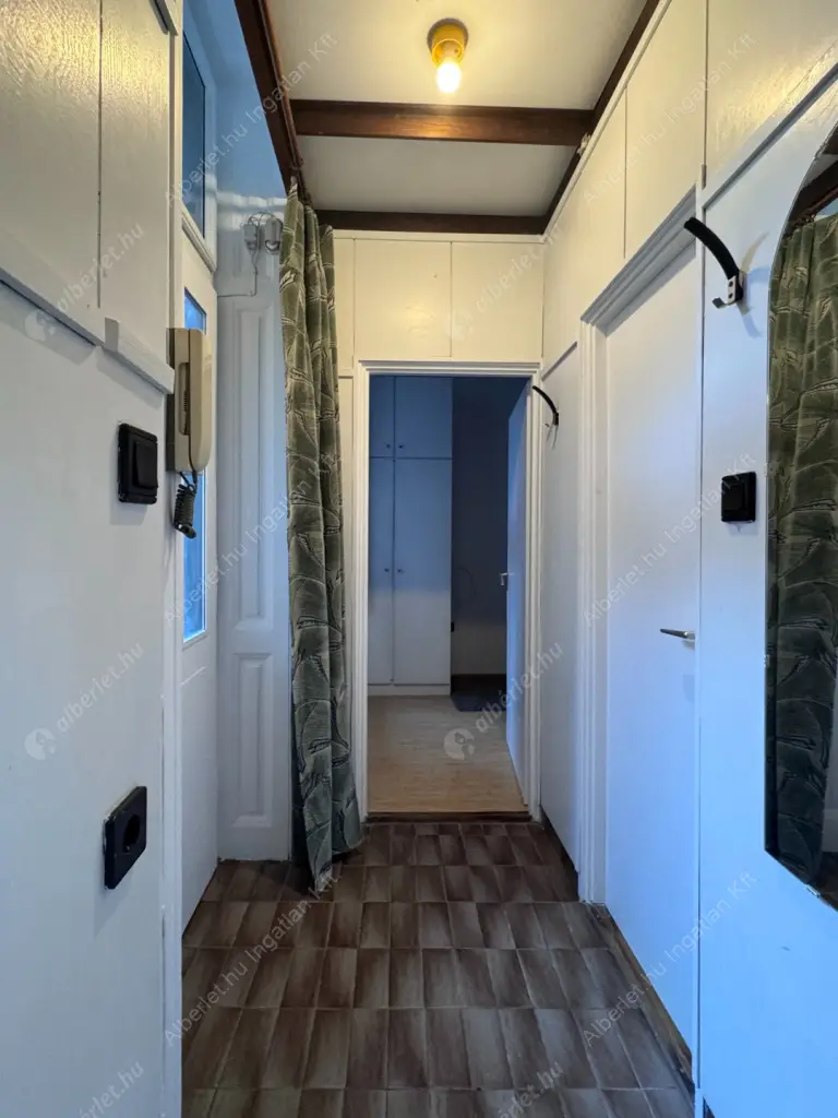 Kiadó albérlet 249000 Ft/hó áron: Budapest, XI. kerület  Bercsényi utca. Mérete: 68 nm, 3 szobás | Alberlet.hu - 6608452