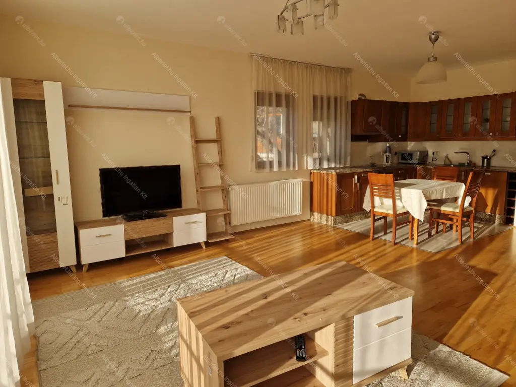 Kiadó albérlet 790000 Ft/hó áron: Budapest, XI. kerület  Beregszász út. Mérete: 124 nm, 3 szobás | Alberlet.hu - 6653422