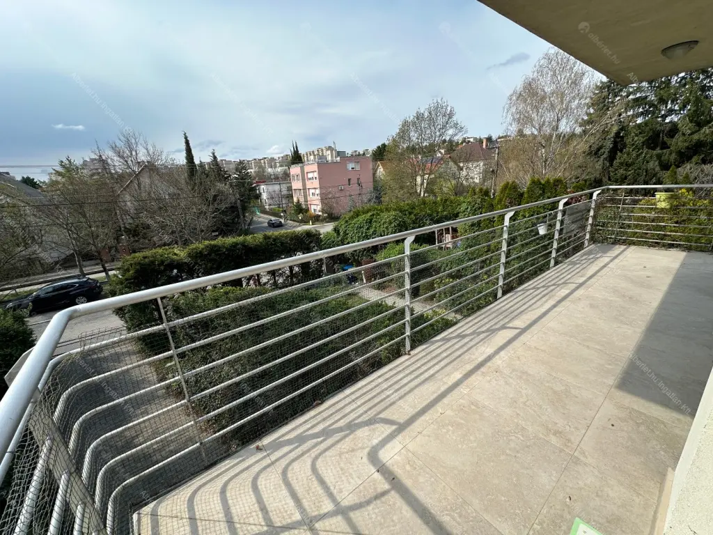 Kiadó albérlet 790000 Ft/hó áron: Budapest, XI. kerület  Beregszász út. Mérete: 124 nm, 3 szobás | Alberlet.hu - 6687913