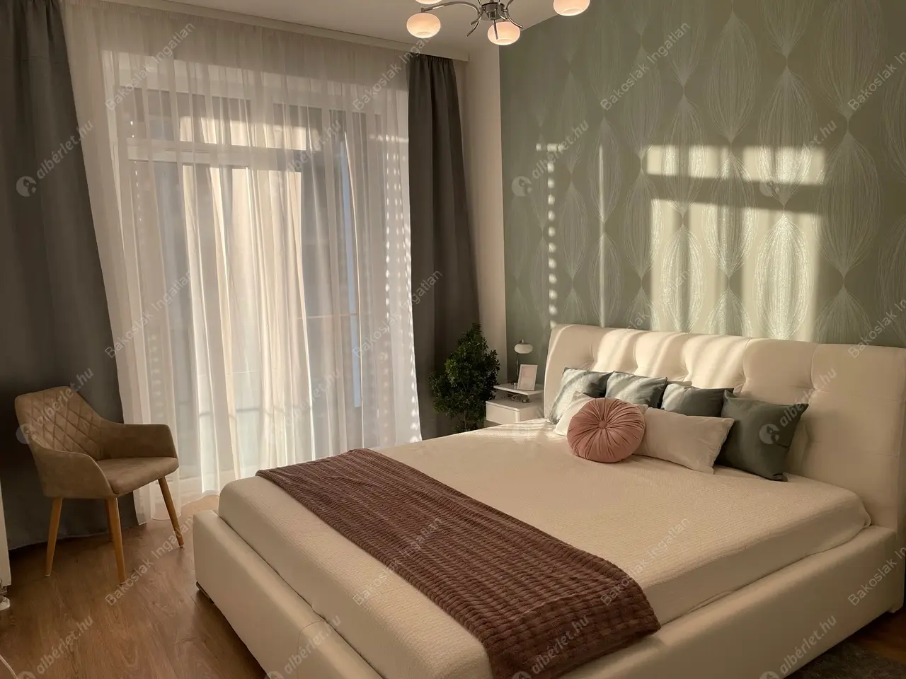 Kiadó albérlet 1087000 Ft/hó áron: Budapest, XI. kerület  Bíró László József körút. Mérete: 110 nm, 4 szobás | Alberlet.hu - 5479859