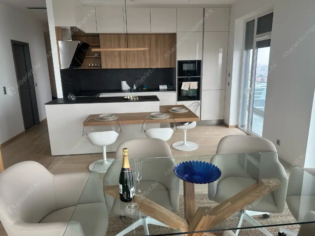 Kiadó albérlet 1100000 Ft/hó áron: Budapest, XI. kerület  Bíró László József körút. Mérete: 110 nm, 4 szobás | Alberlet.hu - 6577738