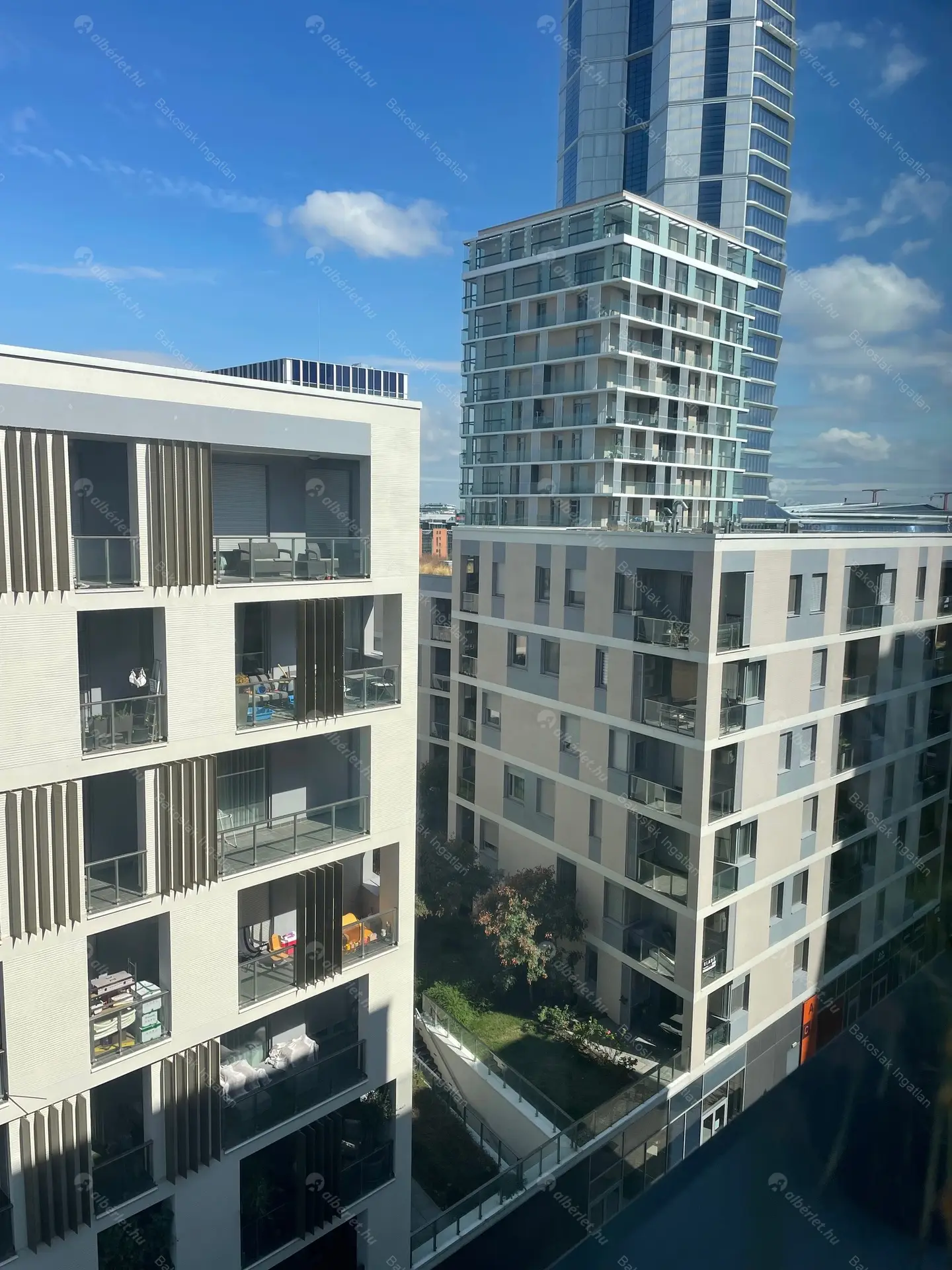 Kiadó albérlet 300000 Ft/hó áron: Budapest, XI. kerület  Bíró László József körút. Mérete: 50 nm, 2 szobás | Alberlet.hu - 6322394