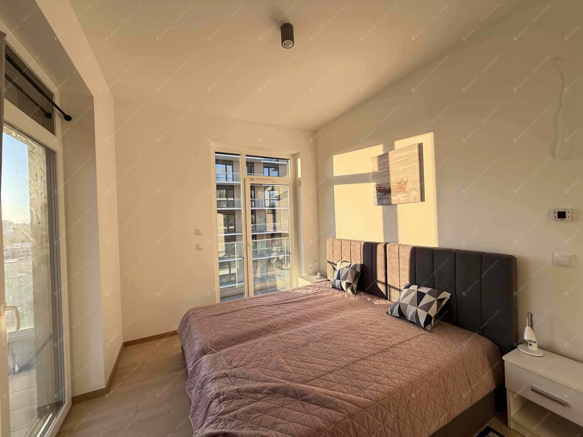 Kiadó albérlet 340000 Ft/hó áron: Budapest, XI. kerület  Bíró László József körút. Mérete: 50 nm, 2 szobás | Alberlet.hu - 6585966