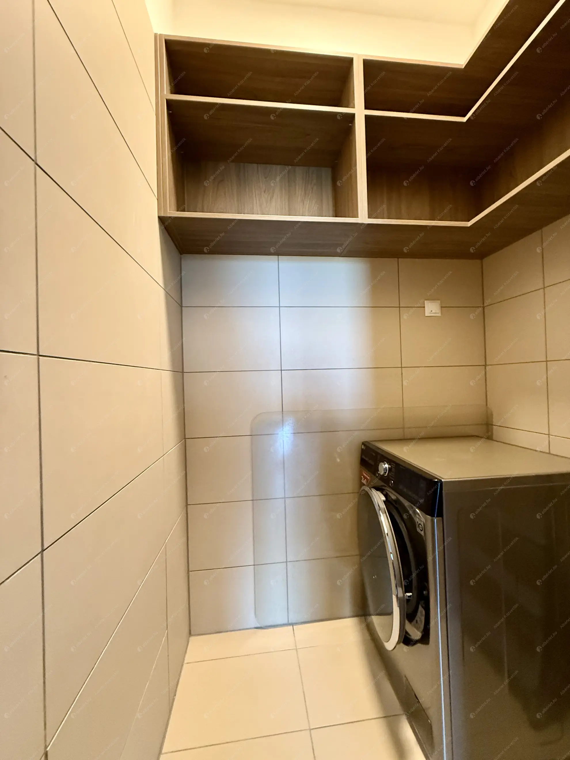 Kiadó albérlet 649000 Ft/hó áron: Budapest, XI. kerület  Bíró László József körút. Mérete: 70 nm, 3 szobás | Alberlet.hu - 6580037