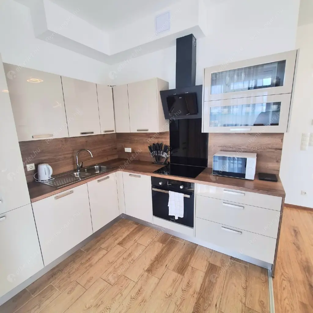 Kiadó albérlet 699000 Ft/hó áron: Budapest, XI. kerület  Bíró László József körút. Mérete: 76 nm, 3 szobás | Alberlet.hu - 6567489