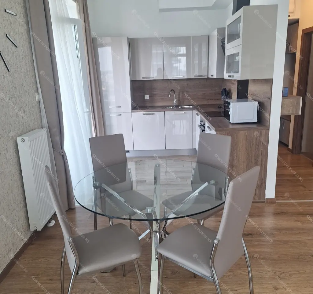 Kiadó albérlet 600000 Ft/hó áron: Budapest, XI. kerület  Bíró László József körút. Mérete: 76 nm, 3 szobás | Alberlet.hu - 6704488