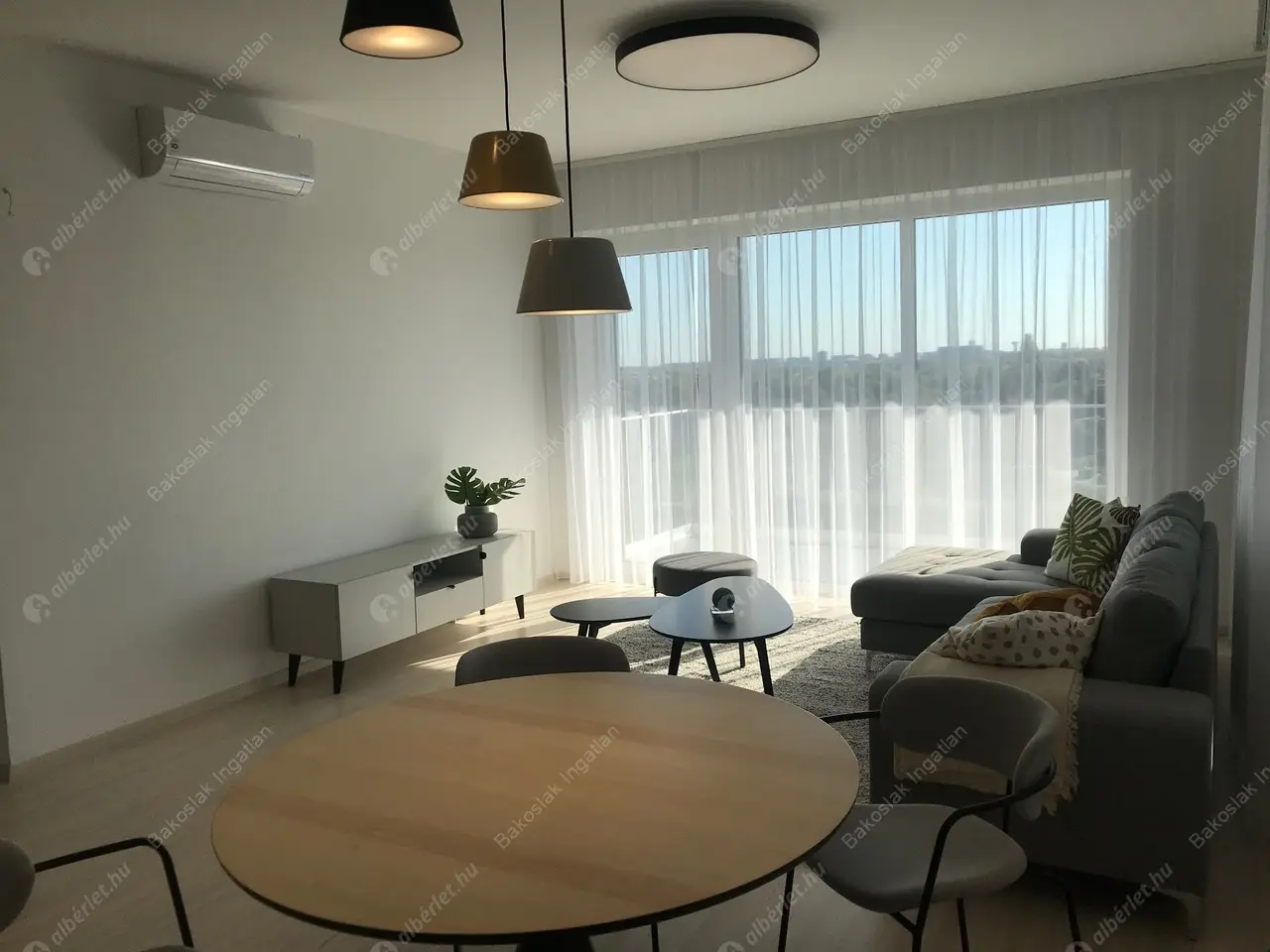 Kiadó albérlet 536000 Ft/hó áron: Budapest, XI. kerület  Bíró László József körút. Mérete: 80 nm, 3 szobás | Alberlet.hu - 5085383