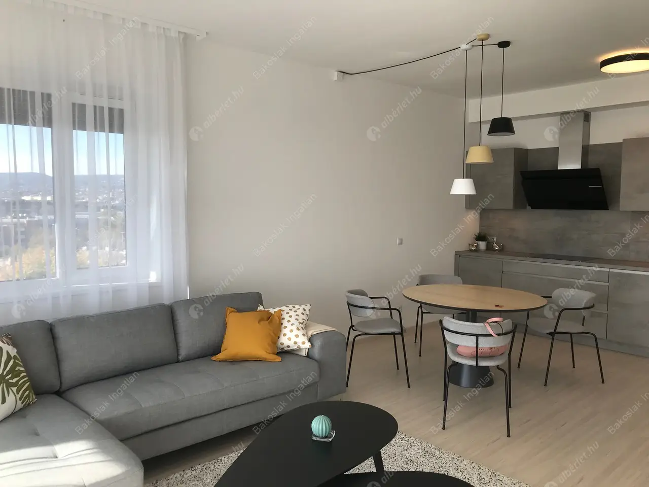 Kiadó albérlet 536000 Ft/hó áron: Budapest, XI. kerület  Bíró László József körút. Mérete: 80 nm, 3 szobás | Alberlet.hu - 5085387