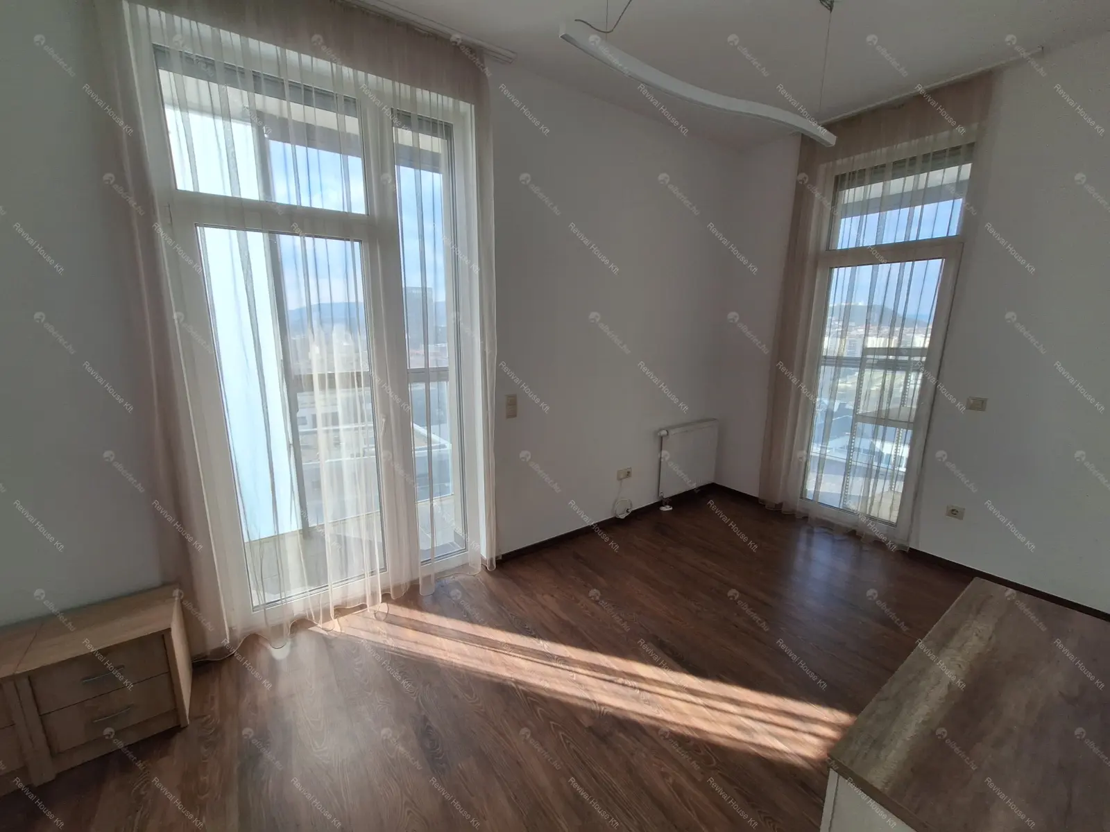 Kiadó albérlet 1000000 Ft/hó áron: Budapest, XI. kerület  Bíró László József körút. Mérete: 95 nm, 4 szobás | Alberlet.hu - 6691031