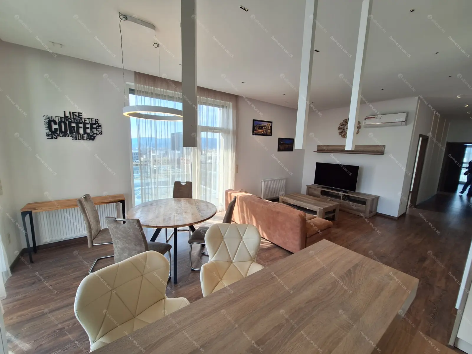 Kiadó albérlet 1000000 Ft/hó áron: Budapest, XI. kerület  Bíró László József körút. Mérete: 95 nm, 4 szobás | Alberlet.hu - 6691046