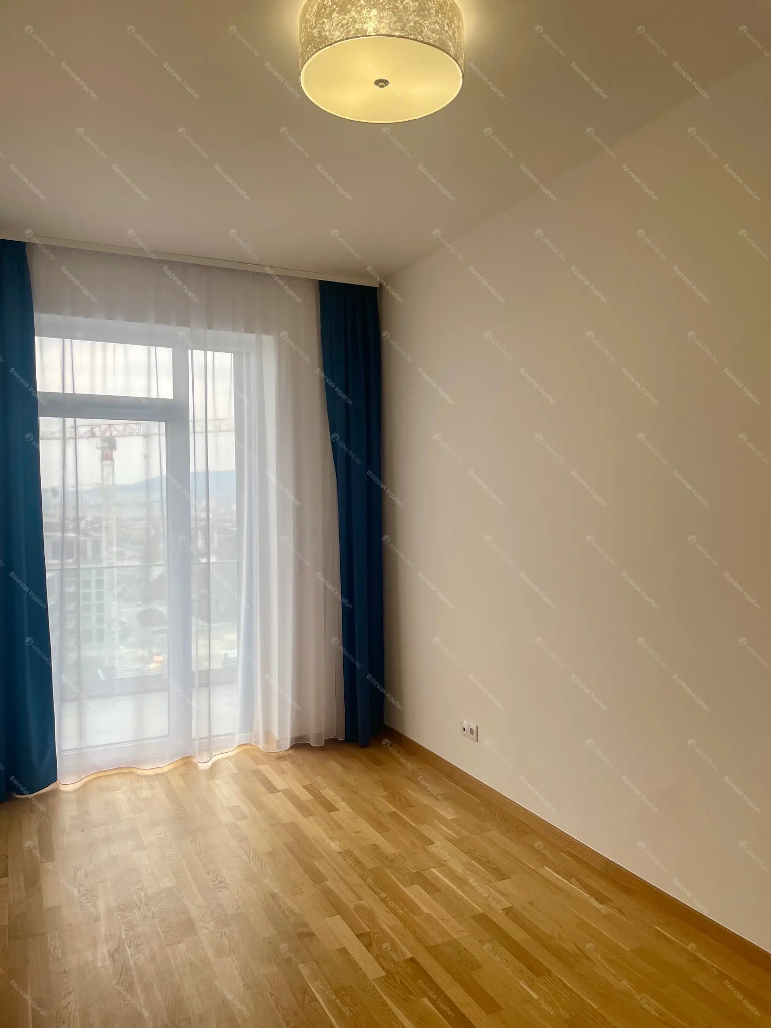 Kiadó albérlet 970000 Ft/hó áron: Budapest, XI. kerület  Bíró László József körút. Mérete: 98 nm, 4 szobás | Alberlet.hu - 6687109