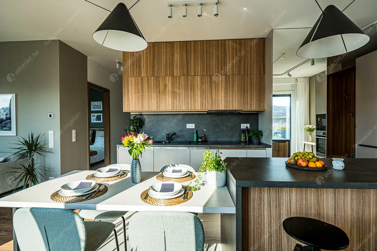 Kiadó albérlet 650000 Ft/hó áron: Budapest, XI. kerület  Bodorka utca. Mérete: 75 nm, 3 szobás | Alberlet.hu - 6582688