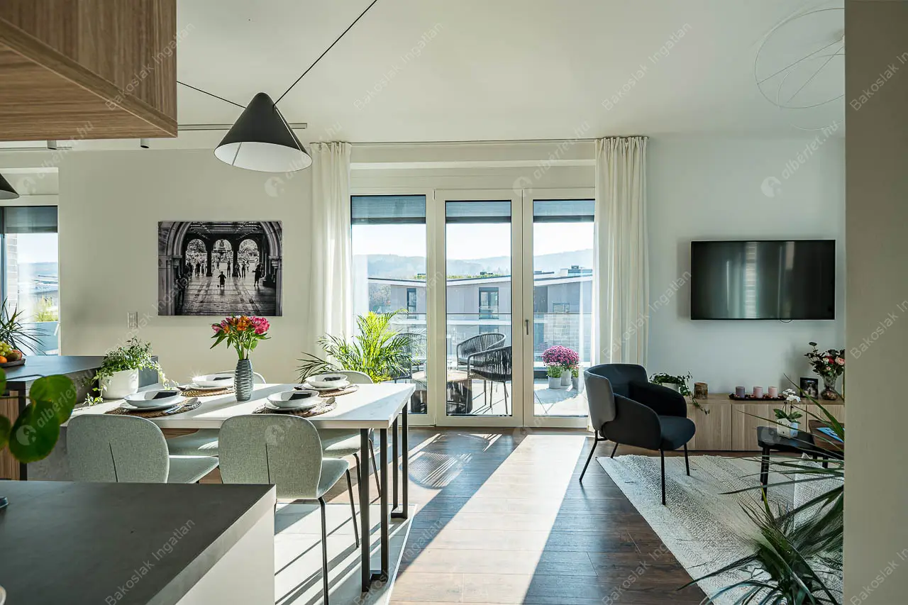 Kiadó albérlet 650000 Ft/hó áron: Budapest, XI. kerület  Bodorka utca. Mérete: 75 nm, 3 szobás | Alberlet.hu - 6582693