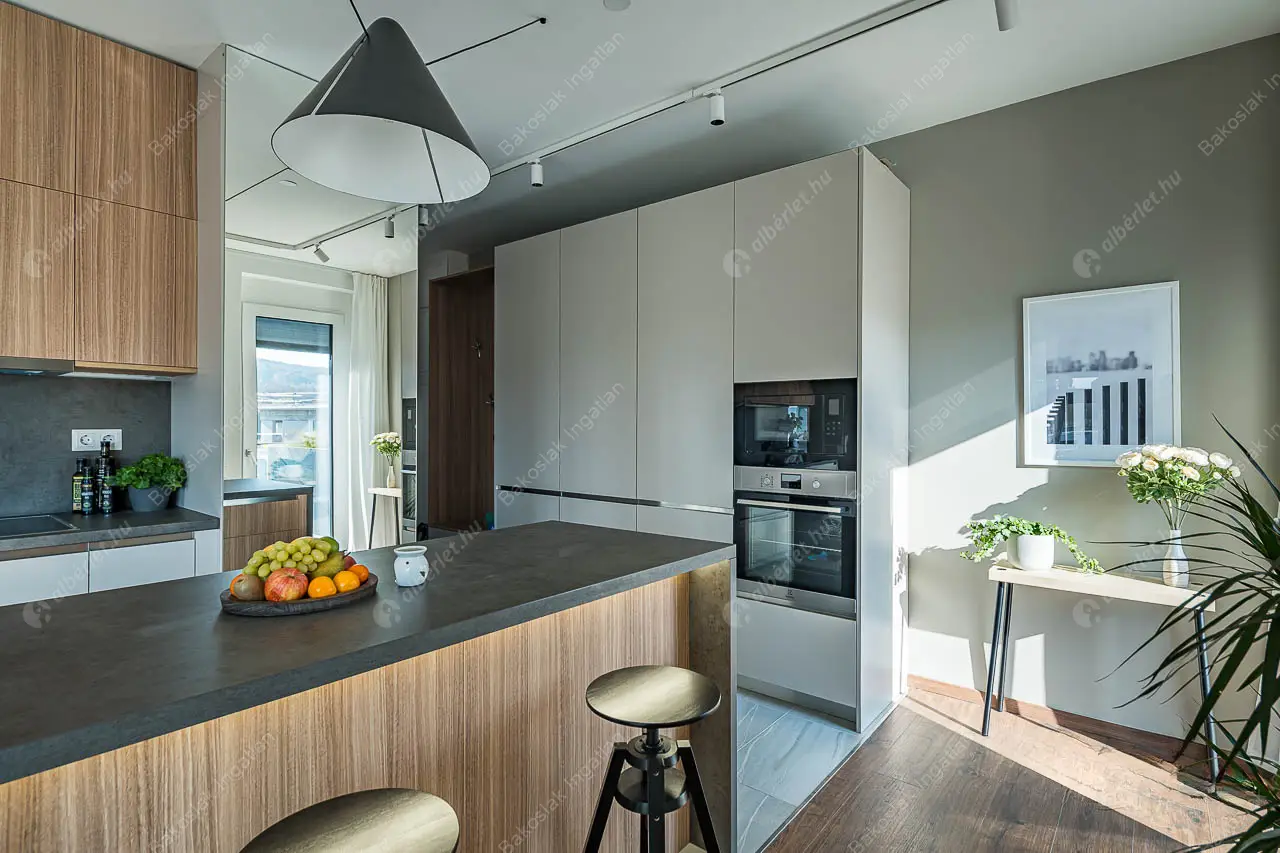 Kiadó albérlet 650000 Ft/hó áron: Budapest, XI. kerület  Bodorka utca. Mérete: 75 nm, 3 szobás | Alberlet.hu - 6582698