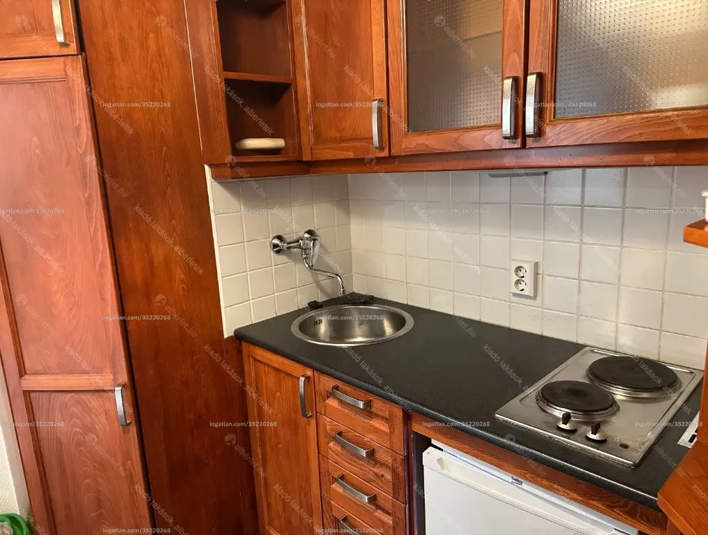 Kiadó albérlet 210000 Ft/hó áron: Budapest, XI. kerület  Bogdánfy utca. Mérete: 37 nm, 1 szobás | Alberlet.hu - 6649057