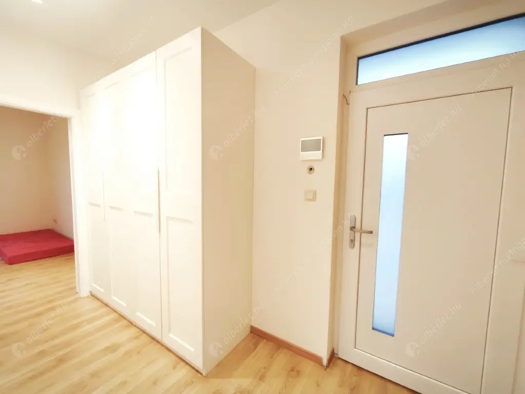 Kiadó albérlet 520000 Ft/hó áron: Budapest, XI. kerület  Brassó út. Mérete: 85 nm, 1 szobás | Alberlet.hu - 6607221