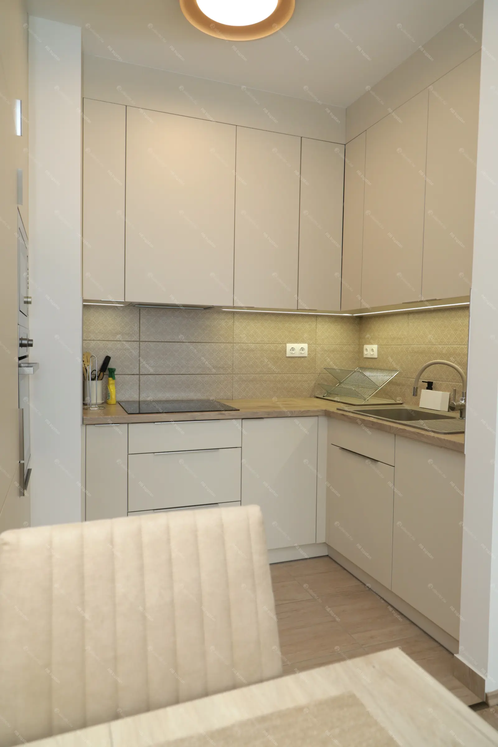 Kiadó albérlet 330000 Ft/hó áron: Budapest, XI. kerület  Budafoki út. Mérete: 41 nm, 1 szobás | Alberlet.hu - 6667614