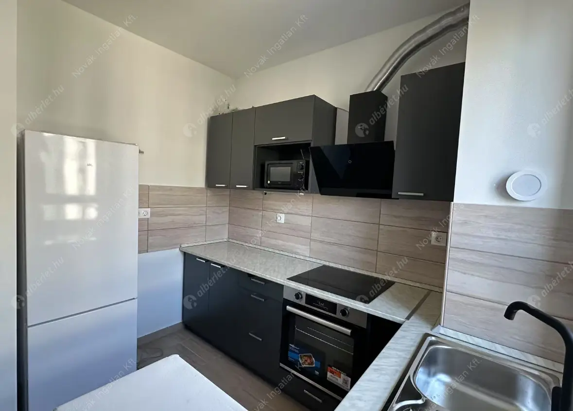 Kiadó albérlet 386000 Ft/hó áron: Budapest, XI. kerület  Budafoki út. Mérete: 50 nm, 3 szobás | Alberlet.hu - 6508800