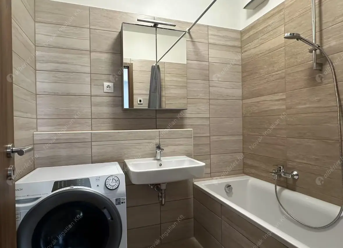 Kiadó albérlet 386000 Ft/hó áron: Budapest, XI. kerület  Budafoki út. Mérete: 50 nm, 3 szobás | Alberlet.hu - 6508803