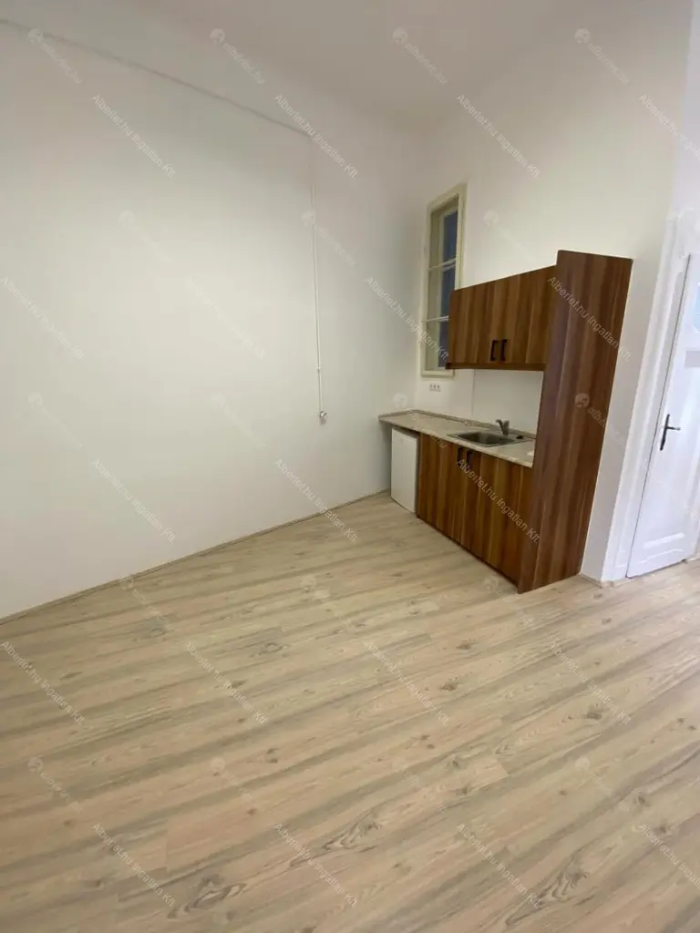 Kiadó albérlet 340000 Ft/hó áron: Budapest, XI. kerület  Budafoki út. Mérete: 98 nm, 2 szobás | Alberlet.hu - 6645139