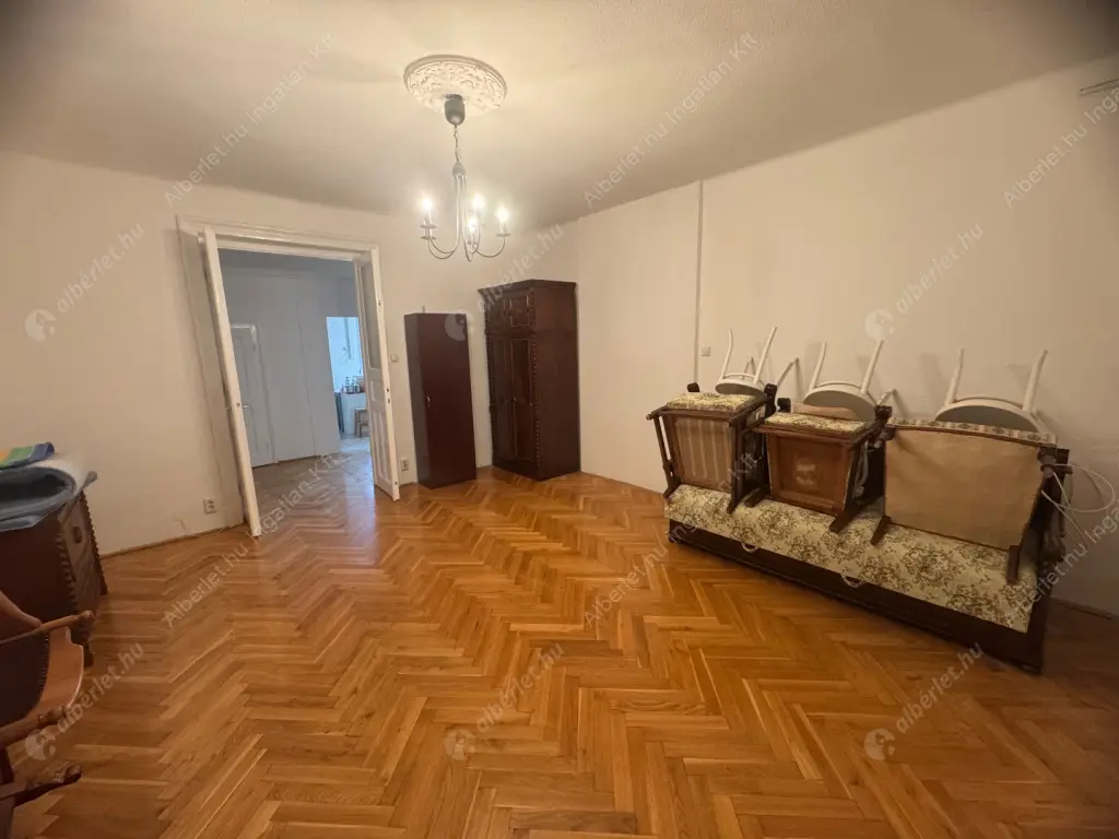 Kiadó albérlet 270000 Ft/hó áron: Budapest, XI. kerület  Budaörsi út. Mérete: 92 nm, 4 szobás | Alberlet.hu - 6598625