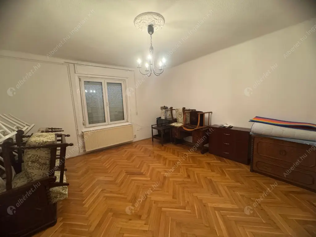 Kiadó albérlet 270000 Ft/hó áron: Budapest, XI. kerület  Budaörsi út. Mérete: 92 nm, 4 szobás | Alberlet.hu - 6598626