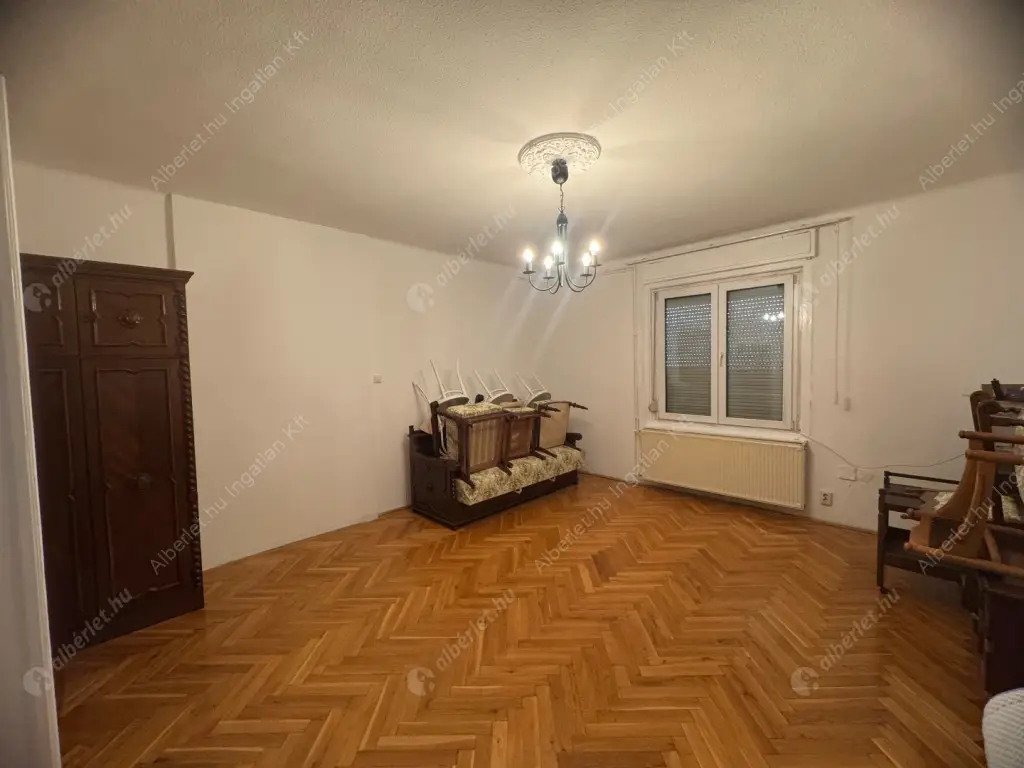 Kiadó albérlet 270000 Ft/hó áron: Budapest, XI. kerület  Budaörsi út. Mérete: 92 nm, 4 szobás | Alberlet.hu - 6628906