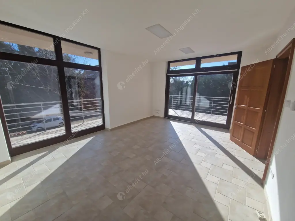 Kiadó albérlet 998000 Ft/hó áron: Budapest, XI. kerület  Csárda utca. Mérete: 162 nm, 4 szobás | Alberlet.hu - 6607021