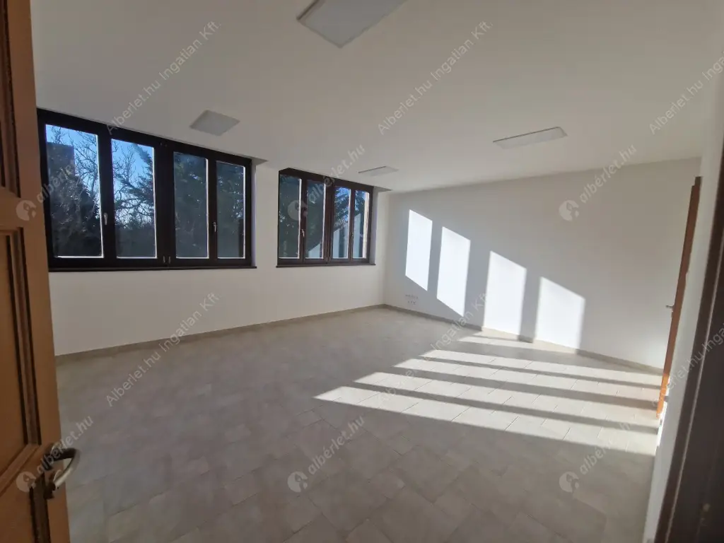 Kiadó albérlet 998000 Ft/hó áron: Budapest, XI. kerület  Csárda utca. Mérete: 162 nm, 4 szobás | Alberlet.hu - 6607027