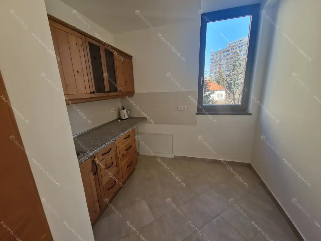 Kiadó albérlet 572000 Ft/hó áron: Budapest, XI. kerület  Csárda utca. Mérete: 162 nm, 4 szobás | Alberlet.hu - 6664269