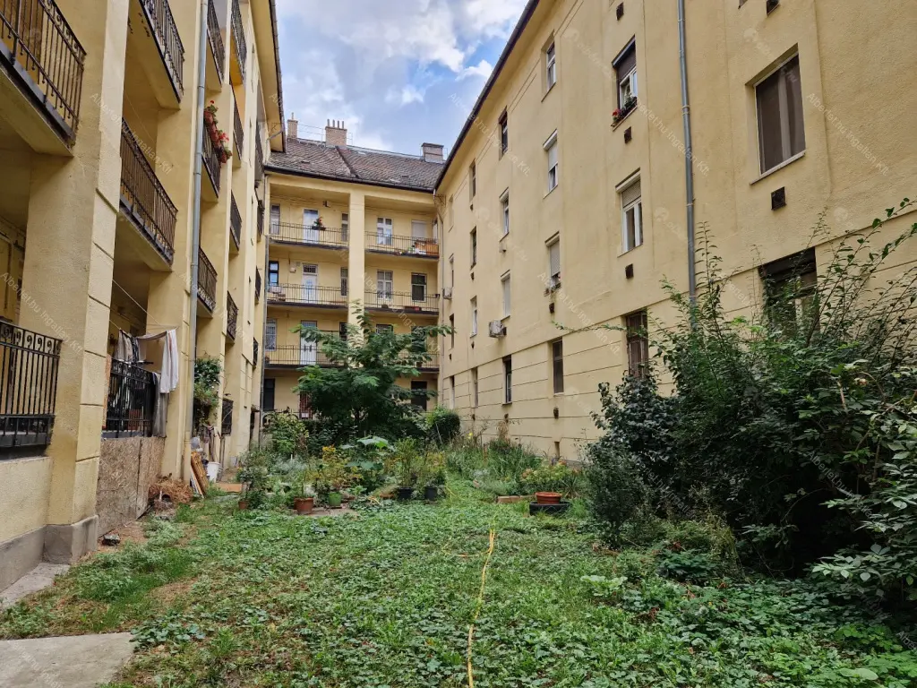 Kiadó albérlet 200000 Ft/hó áron: Budapest, XI. kerület  Csóka utca. Mérete: 35 nm, 1 szobás | Alberlet.hu - 6707760