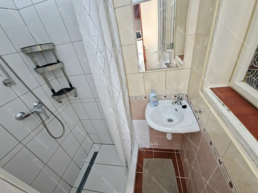 Kiadó albérlet 200000 Ft/hó áron: Budapest, XI. kerület  Csóka utca. Mérete: 35 nm, 1 szobás | Alberlet.hu - 6709046