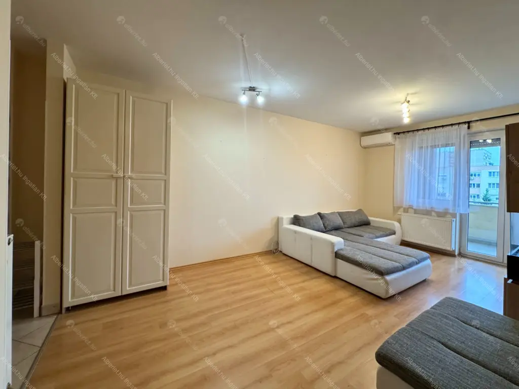 Kiadó albérlet 270000 Ft/hó áron: Budapest, XI. kerület  Csurgói  út . Mérete: 49 nm, 2 szobás | Alberlet.hu - 6694238