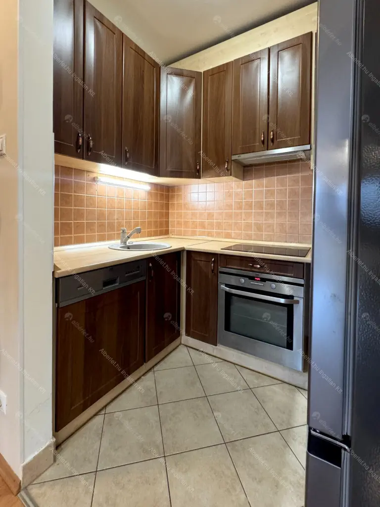 Kiadó albérlet 270000 Ft/hó áron: Budapest, XI. kerület  Csurgói  út . Mérete: 49 nm, 2 szobás | Alberlet.hu - 6694243