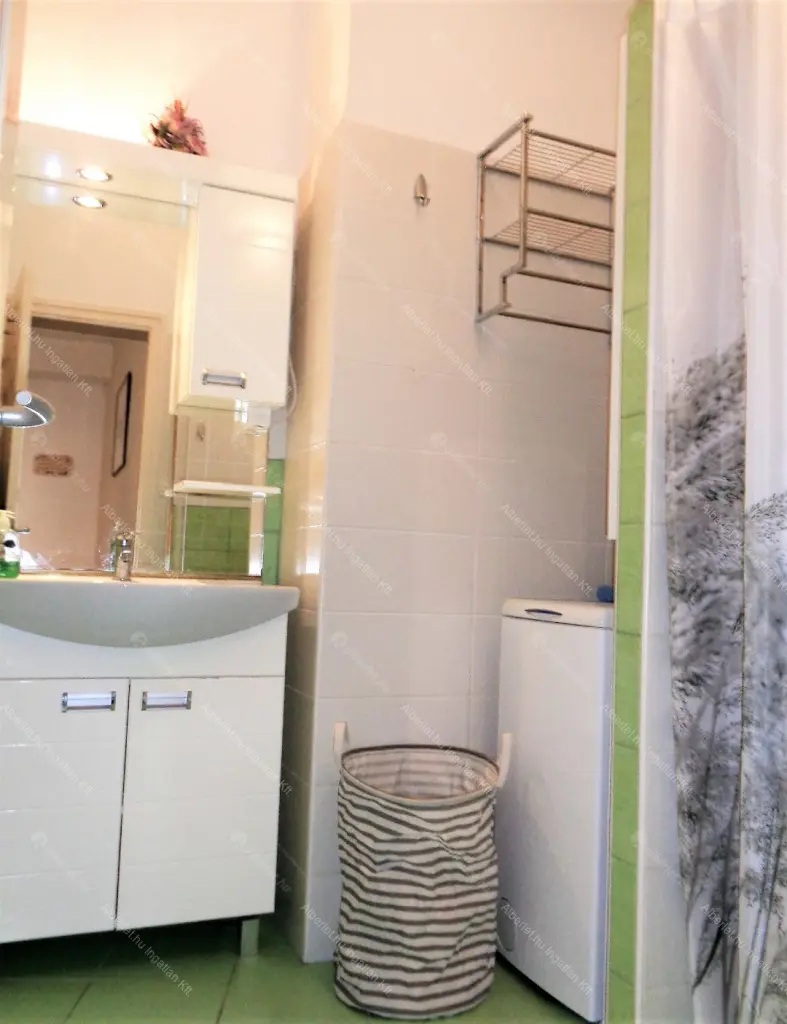 Kiadó albérlet 240000 Ft/hó áron: Budapest, XI. kerület  Dávid Ferenc utca. Mérete: 50 nm, 1 szobás | Alberlet.hu - 6665480