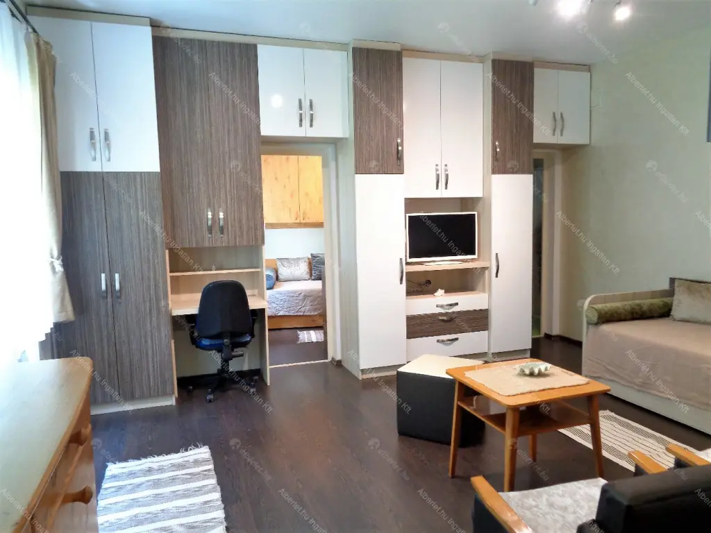 Kiadó albérlet 220000 Ft/hó áron: Budapest, XI. kerület  Dávid Ferenc utca. Mérete: 50 nm, 1 szobás | Alberlet.hu - 6676734