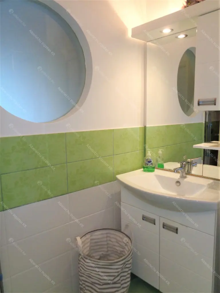 Kiadó albérlet 220000 Ft/hó áron: Budapest, XI. kerület  Dávid Ferenc utca. Mérete: 50 nm, 1 szobás | Alberlet.hu - 6676760