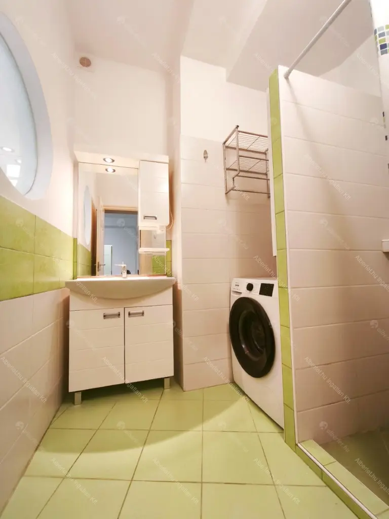 Kiadó albérlet 220000 Ft/hó áron: Budapest, XI. kerület  Dávid Ferenc utca. Mérete: 50 nm, 1 szobás | Alberlet.hu - 6707107