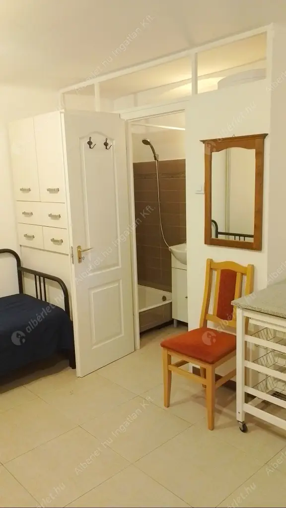 Kiadó albérlet 177000 Ft/hó áron: Budapest, XI. kerület  Ecsed utca. Mérete: 17 nm, 1 szobás | Alberlet.hu - 6579821