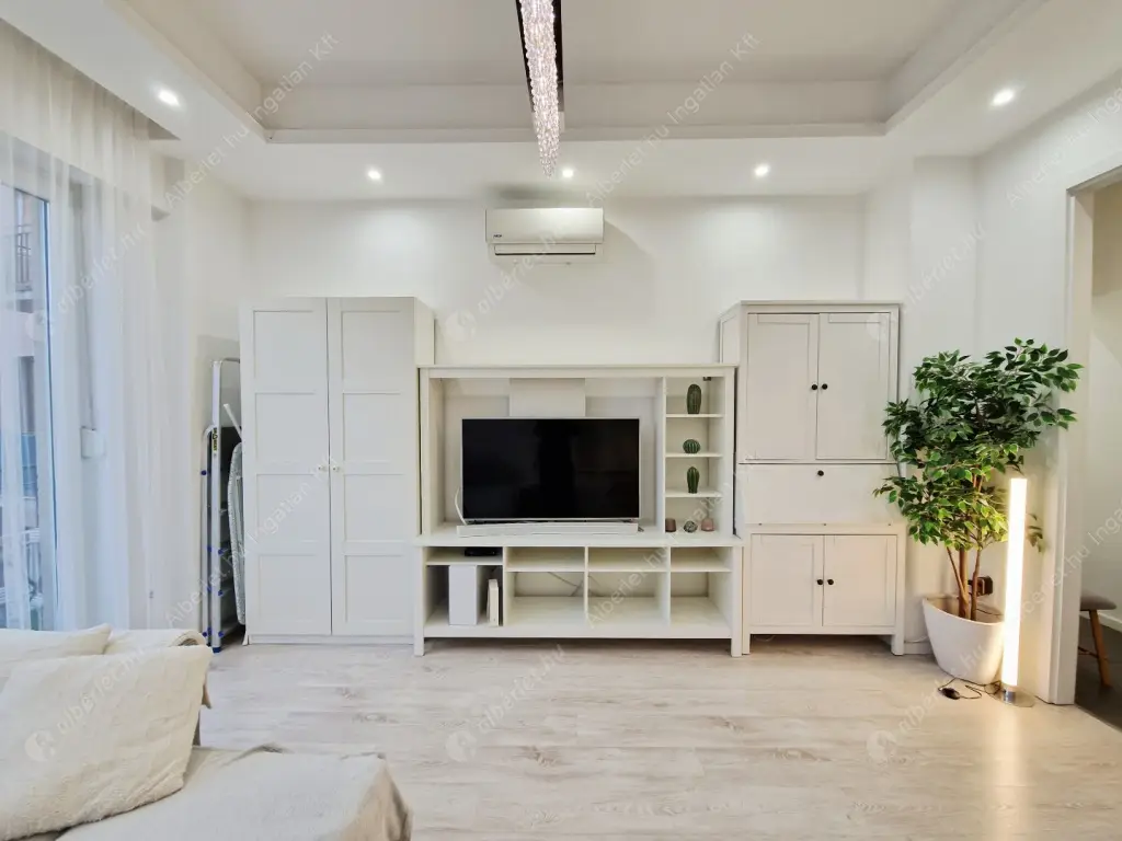 Kiadó albérlet 290000 Ft/hó áron: Budapest, XI. kerület  Egry József utca. Mérete: 50 nm, 1 szobás | Alberlet.hu - 6596956