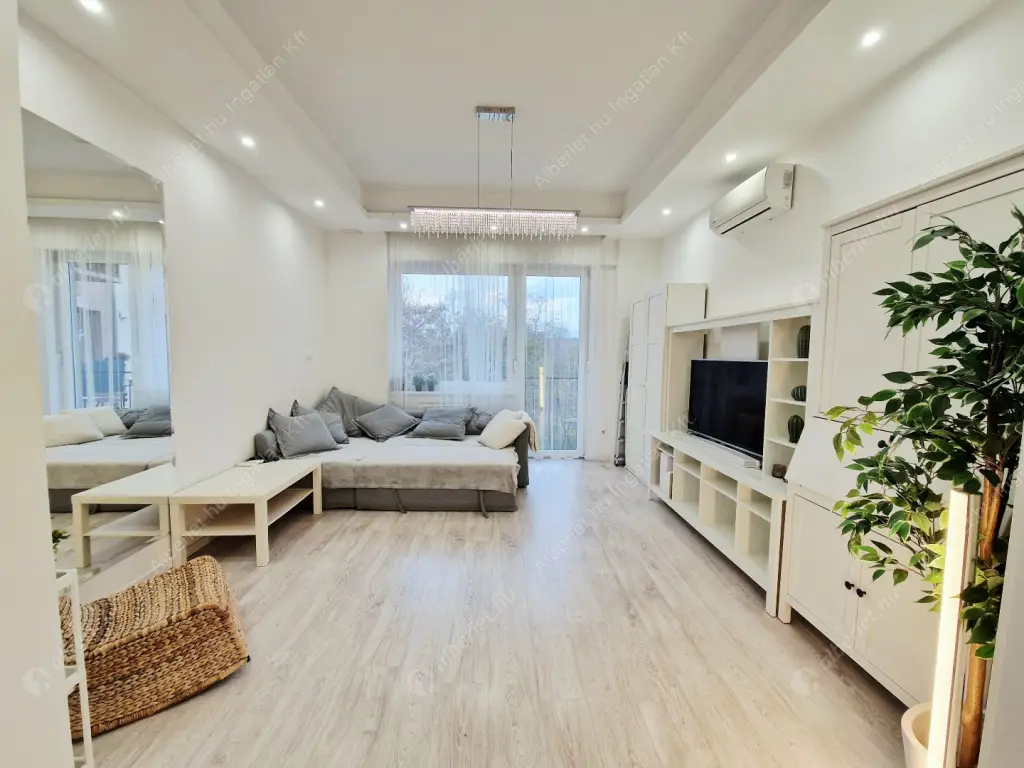 Kiadó albérlet 290000 Ft/hó áron: Budapest, XI. kerület  Egry József utca. Mérete: 50 nm, 1 szobás | Alberlet.hu - 6596963