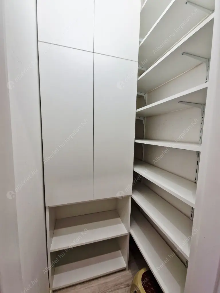 Kiadó albérlet 290000 Ft/hó áron: Budapest, XI. kerület  Egry József utca. Mérete: 50 nm, 1 szobás | Alberlet.hu - 6596968