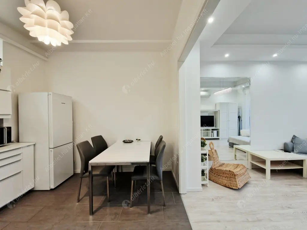 Kiadó albérlet 290000 Ft/hó áron: Budapest, XI. kerület  Egry József utca. Mérete: 50 nm, 1 szobás | Alberlet.hu - 6596976