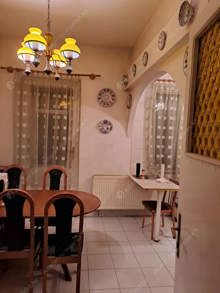 Kiadó albérlet 300000 Ft/hó áron: Budapest, XI. kerület  Elek utca. Mérete: 83 nm, 3 szobás | Alberlet.hu - 6579014